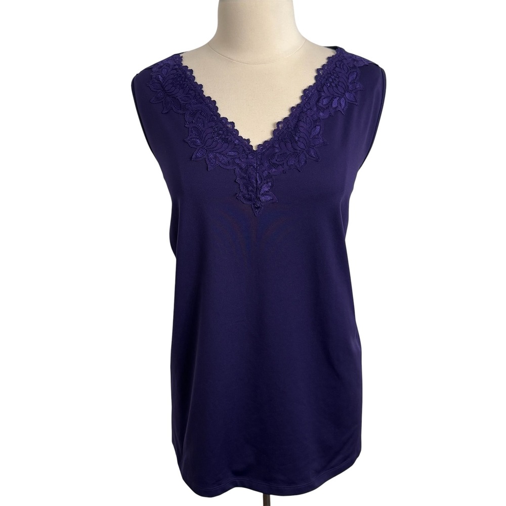 Maggie Barnes for Catherine Women's Lace V-Neck Shell/Tank‎ Top